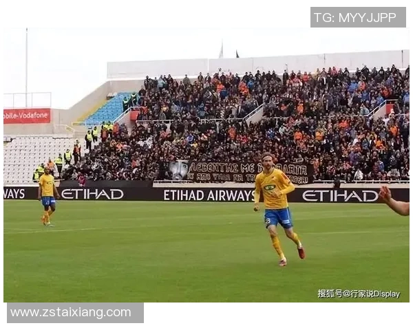 波甲与荷甲的激烈对决谁能在欧洲赛场上笑到最后