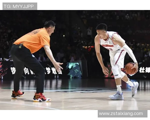 明星篮球比赛精彩瞬间回顾与幕后花絮全记录 明星篮球比赛精彩瞬间回顾与幕后花絮全记录